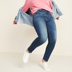 Old Navy mid rise skinny jeans